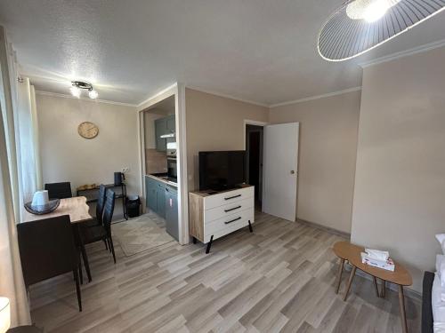 Studio a Deux Pas de la Mer - last minute hotel in Nice