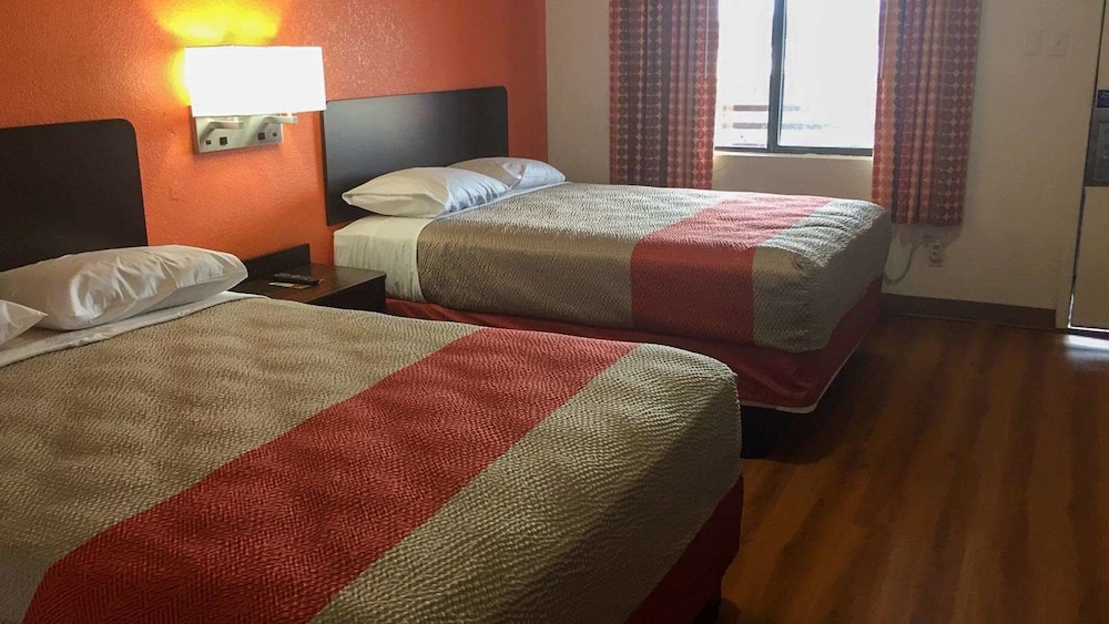 Motel 6 Waco TX - photo 24