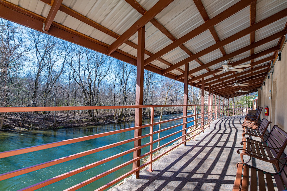 River Bend Inn - photo 17
