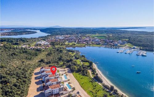 2 Bedroom Gorgeous Apartment In Banjole — 4-Star Luxury Hotel in Medulin, Croatia