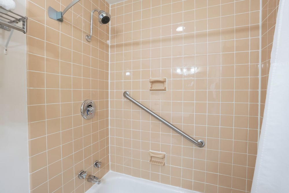 Fireside Inn & Suites Waterville - photo 39