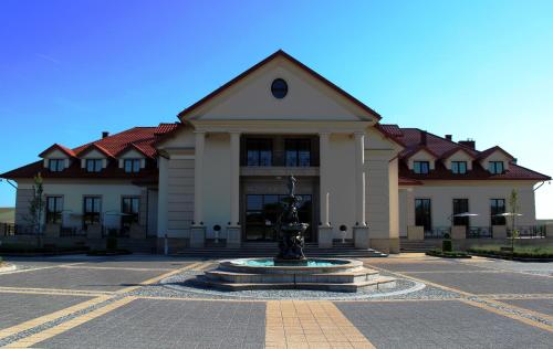 Hotel Palac w Konarach — hotel in Stopnica