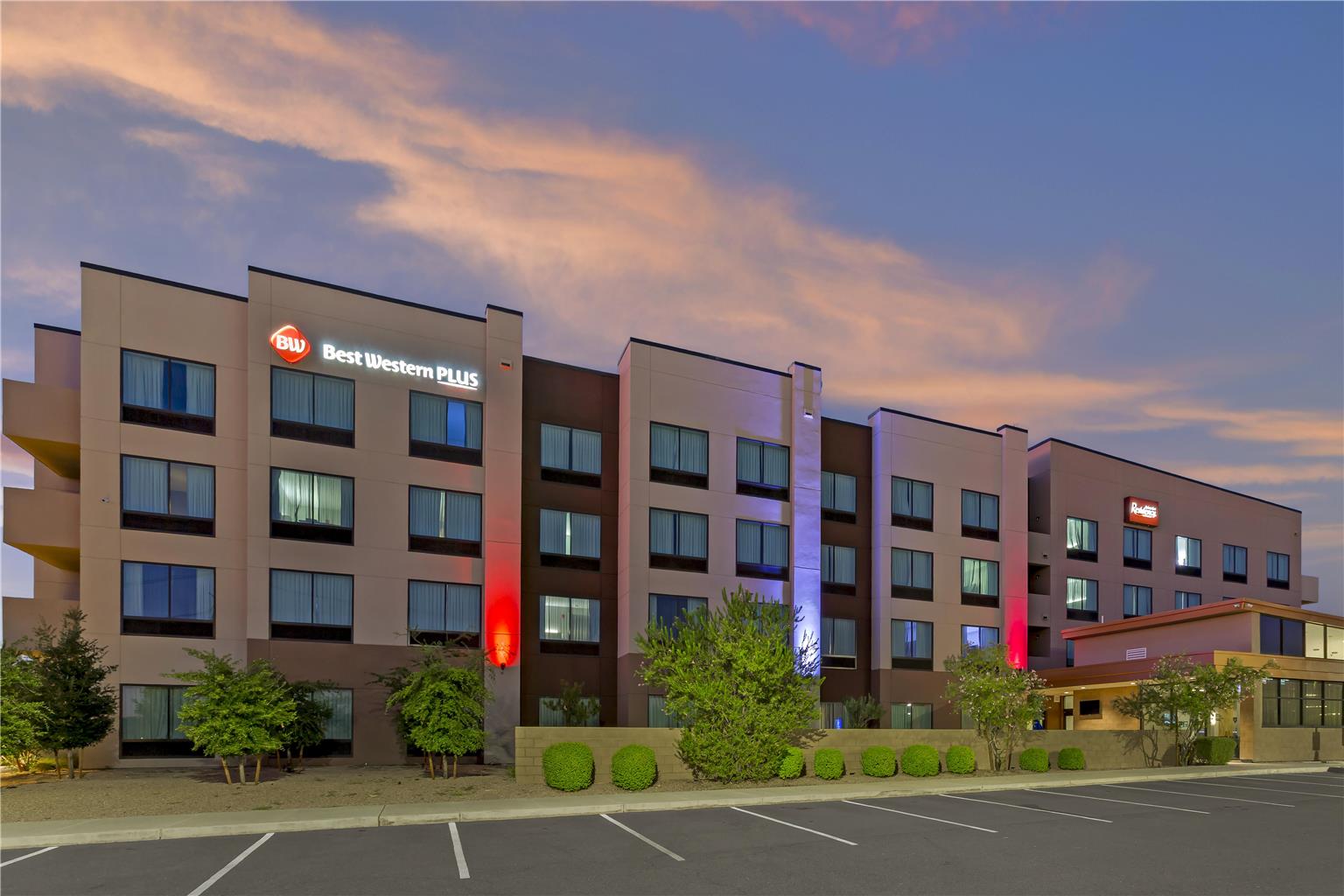 Super 8 by Wyndham Greensboro Coliseum Conv. - photo 69