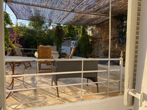 Antiklea Villa — Vathy — photo 3