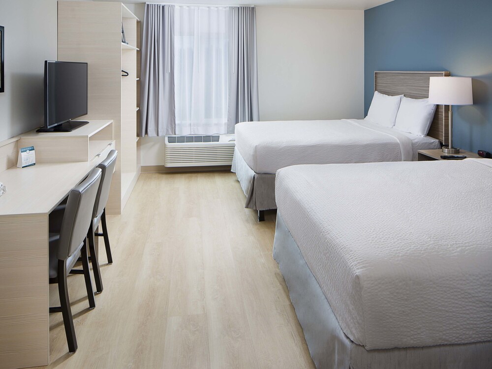 WoodSpring Suites Seattle Everett - photo 11