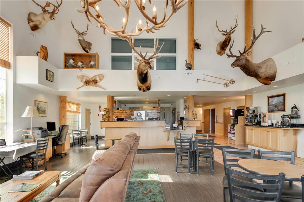 Quality Inn Belgrade Bozeman Yellowstone Airport - photo 5