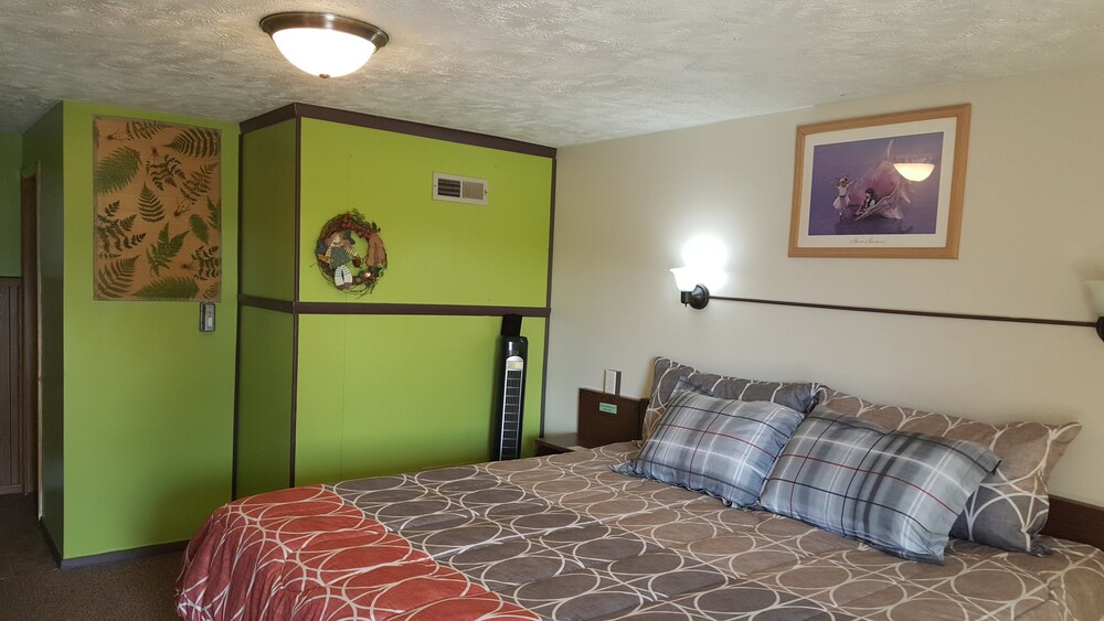 In Town Inn - photo 15