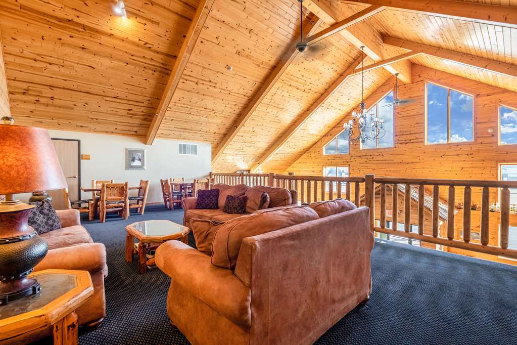 Econo Lodge Rice Lake - photo 9