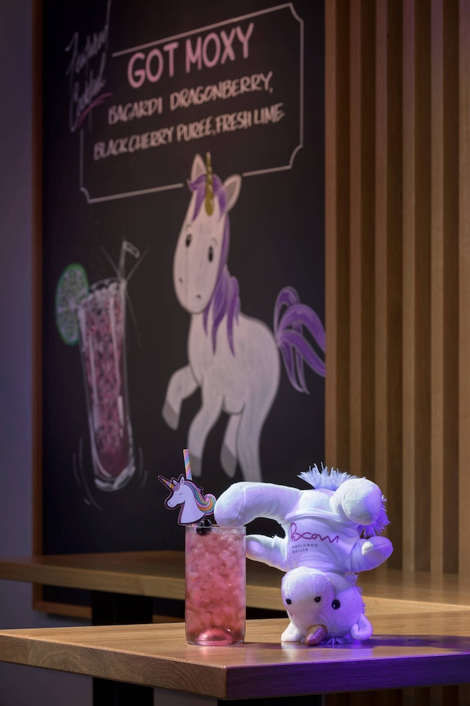 Moxy Boston Downtown - photo 40