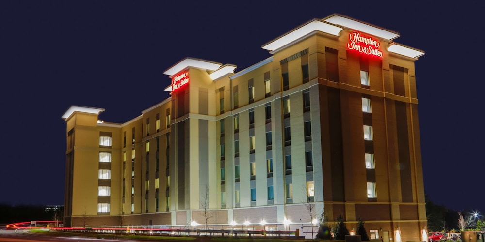 Hampton Inn & Suites Charlotte Ballantyne - photo 63
