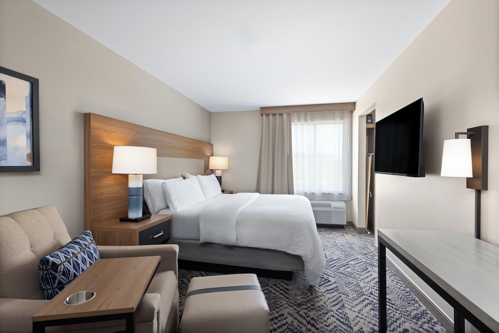 Candlewood Suites Mcpherson by IHG - photo 18