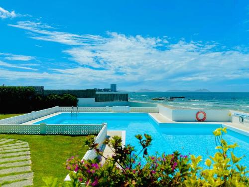 Canido Beach 6 by Ybh in Vigo, Spain