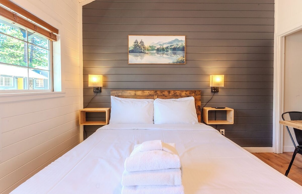 Tahoe Mountain inn - photo 46
