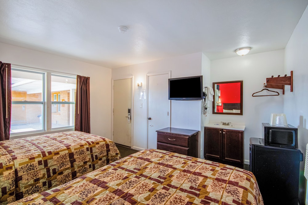 OYO Travelier Motel - photo 17