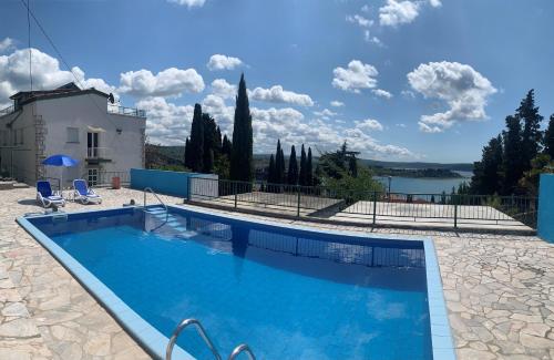 Apartmaji Amitis — 4-Star Luxury Hotel in Portoroz, Slovenia
