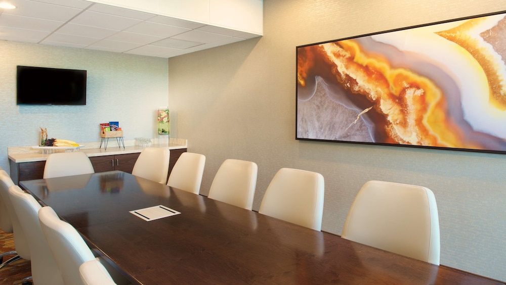 Embassy Suites by Hilton Seattle Bellevue - photo 62