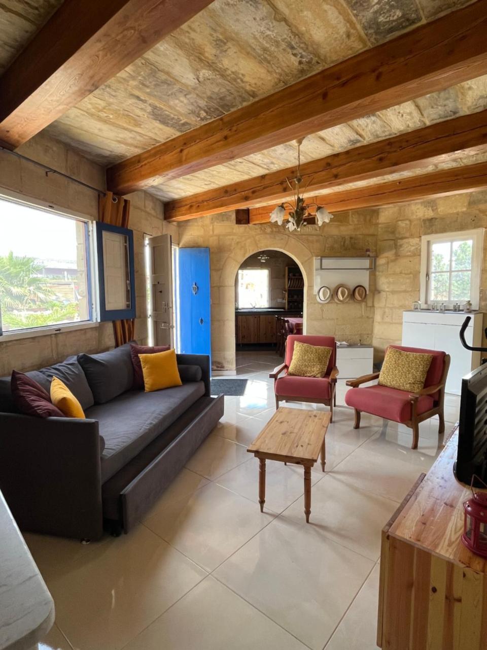 The Cottage — Luqa — photo 5