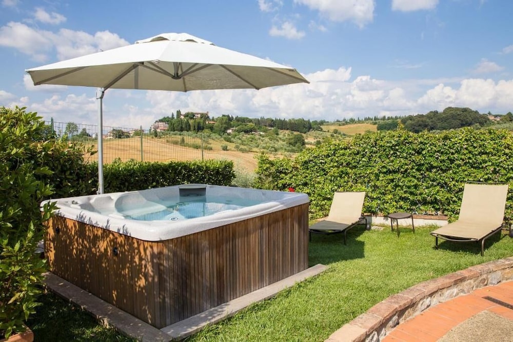 Antica Fonte Residenza di Siena — 4-Star Luxury Hotel in Siena, Italy