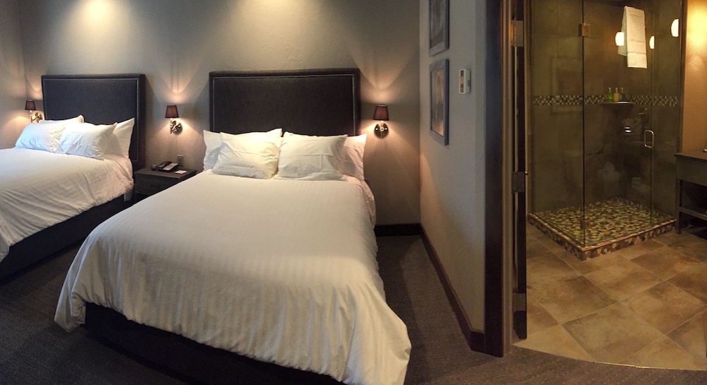 The Firebrand Hotel - photo 10