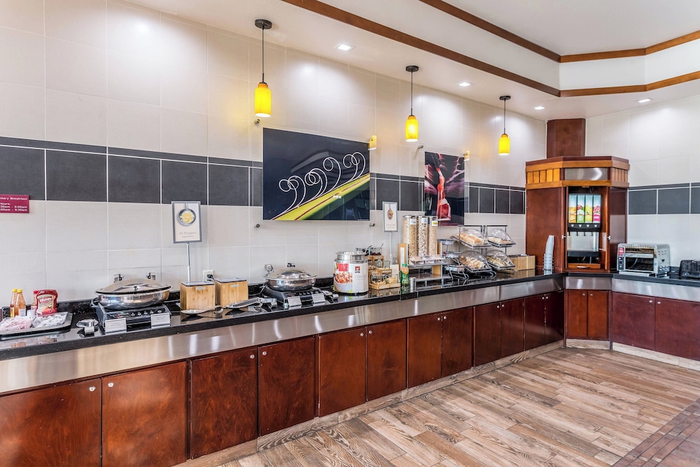 Fairfield Inn & Suites Alamogordo - photo 35