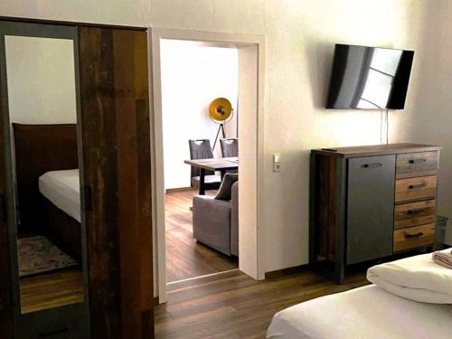 Apartment Fallersleben 50 m bis 4 Personen — 4-Star Luxury Hotel in Weimar, Germany