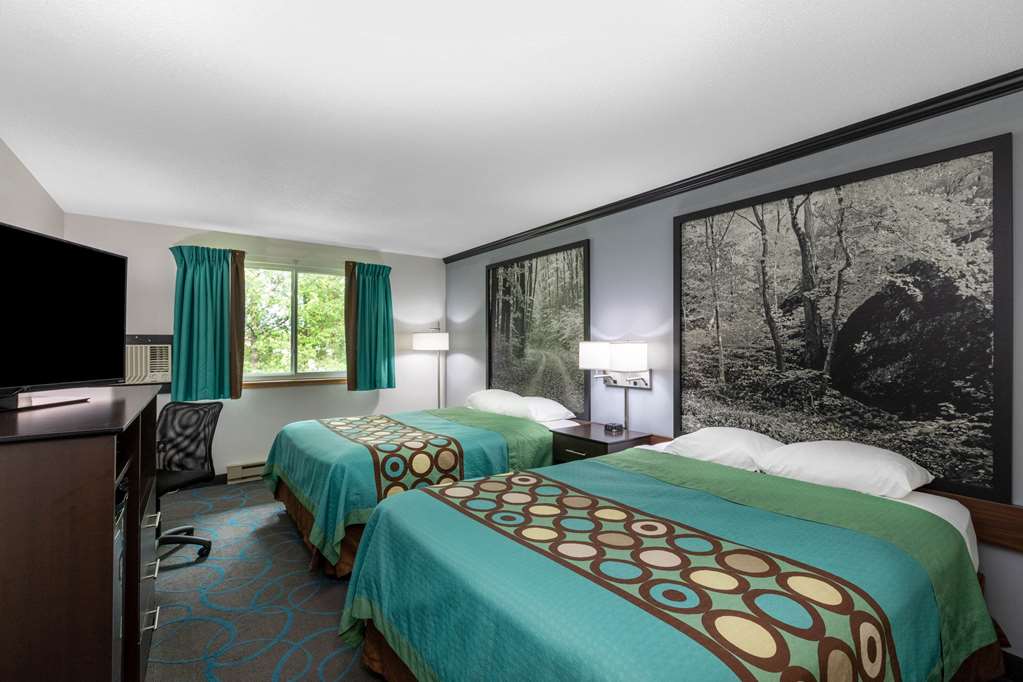 Super 8 by Wyndham Duluth - photo 9
