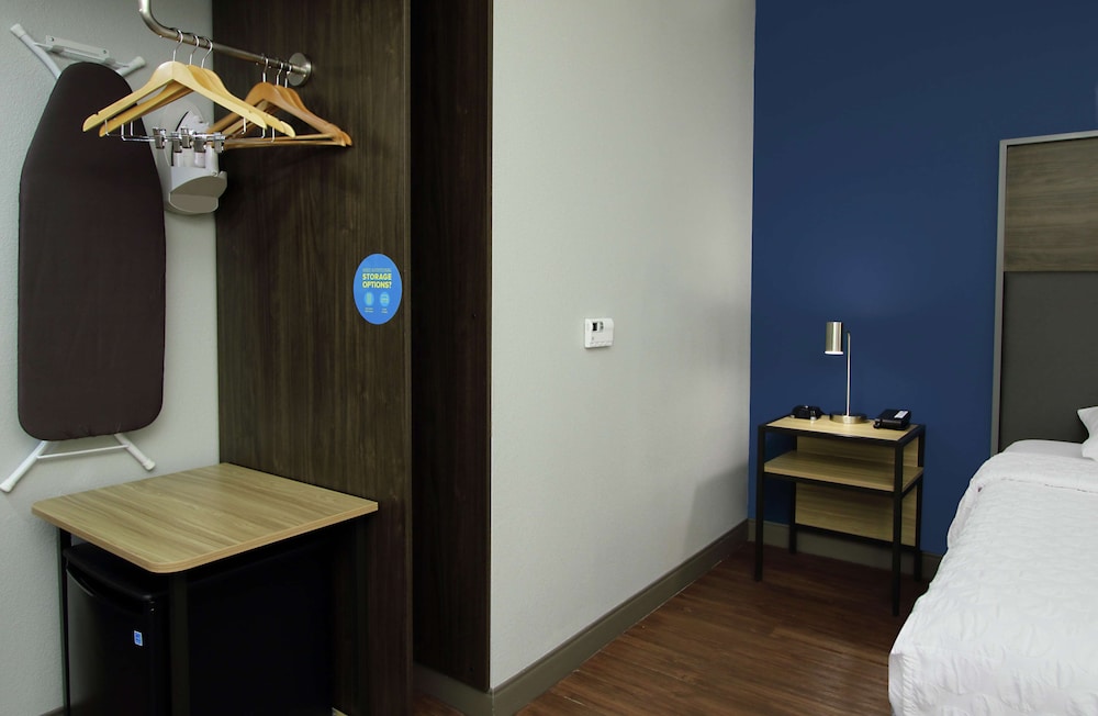 Tru by Hilton Mobile - photo 12