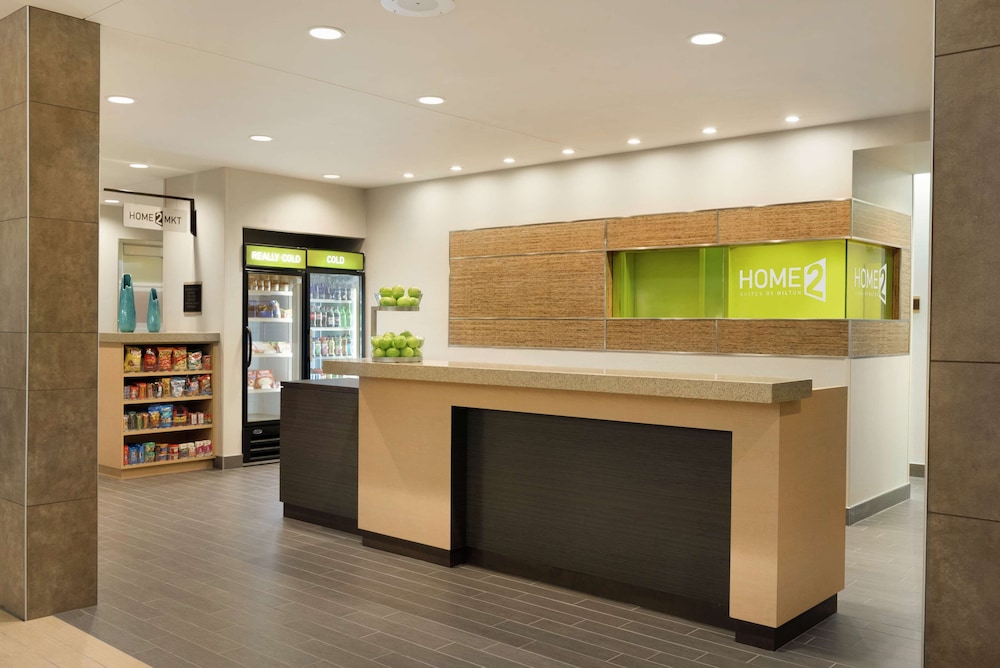 Home2 Suites by Hilton Milwaukee Airport - photo 23
