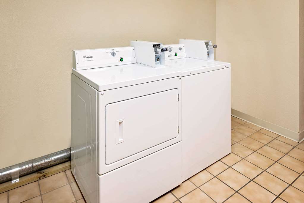 Days Inn by Wyndham Boonville - photo 15
