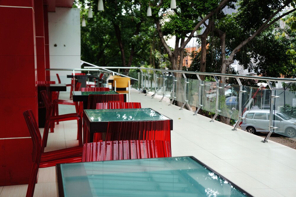 Win Hotel Blok M - last minute hotel in Jakarta