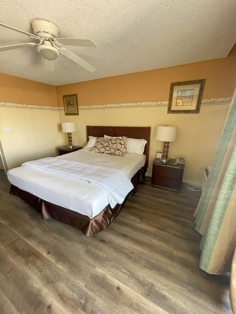 Shalimar Hotel of Las Vegas - photo 20