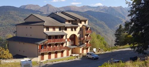 Studio Cabine a Bonascre Wi Fi Garage Prive in Ax-Les-Thermes, France