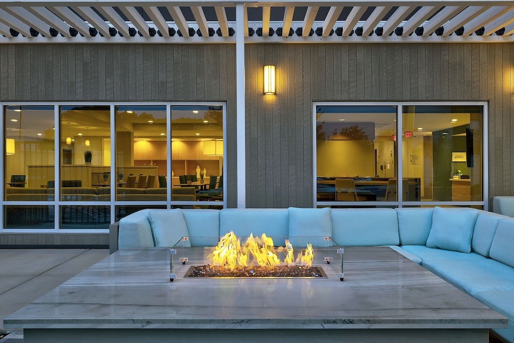 TownePlace Suites by Marriott Sacramento Elk Grove - photo 22