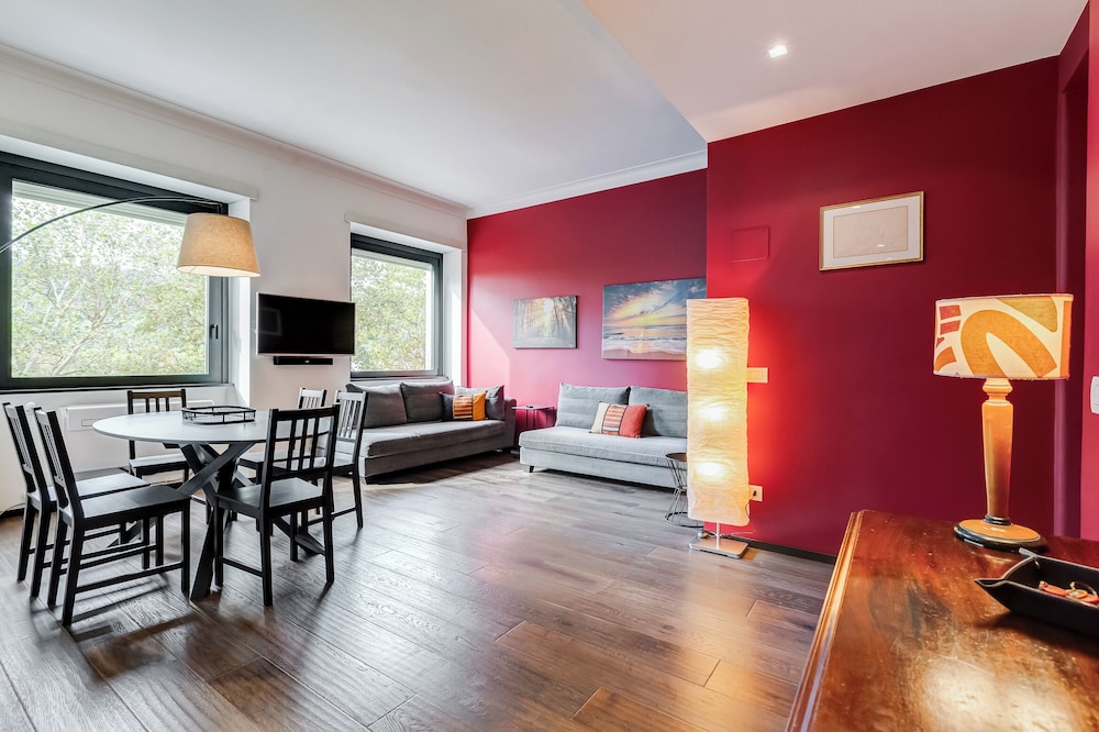 Music Bridge Apartment — 4-Star Luxury Hotel in Rome, Italy