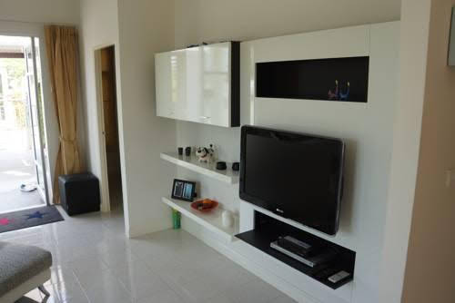 Pranaluxery Pool Villa 1 — 4-Star Luxury Hotel in Pran Buri, Thailand