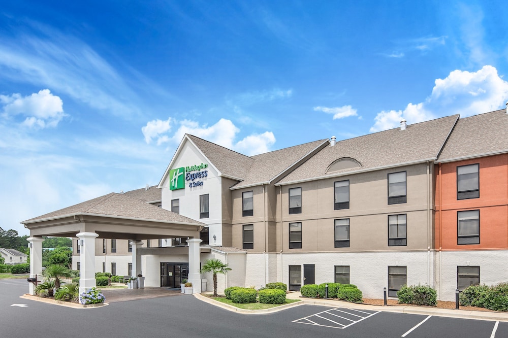 Holiday Inn Express & Suites Greenville Spartanburg by IHG - photo 40