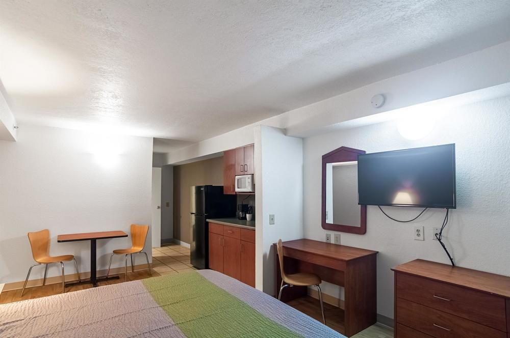 Suburban Extended Stay South of Downtown tinker AF - photo 12