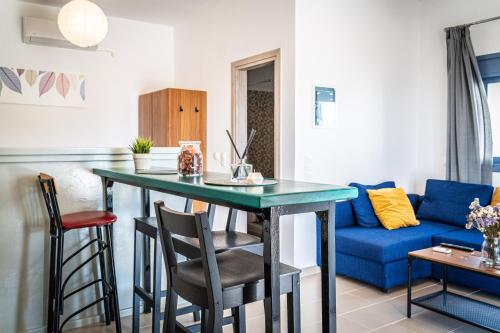 Nenes Studio in Koroni, Greece