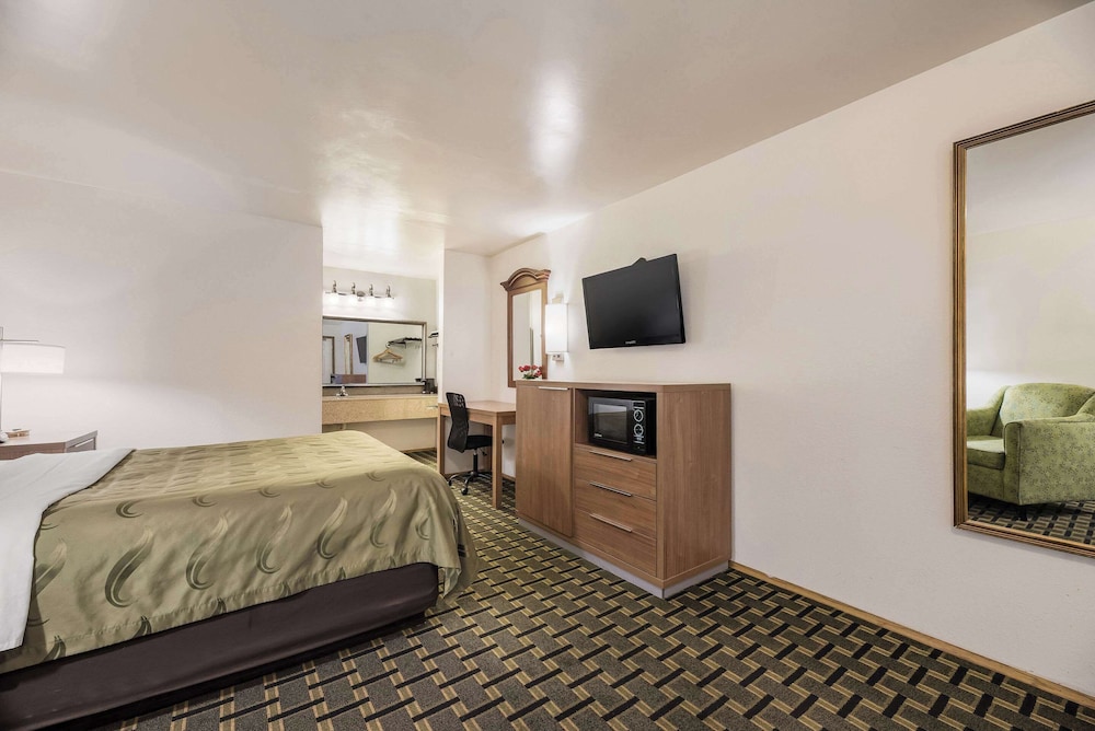 Quality Inn Near Fort Hunter Liggett - photo 25