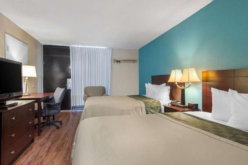 Suburban Extended Stay Hotel - photo 24