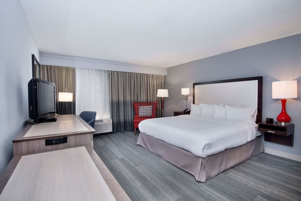 Hampton Inn Naples I 75 - photo 11