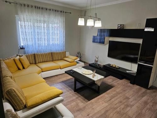 Botanic Park Apartments — 4-Star Luxury Hotel in Tirana, Albania