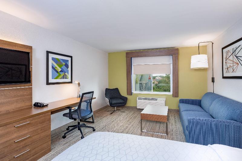Holiday Inn Express & Suites Elkhart North by IHG - photo 13