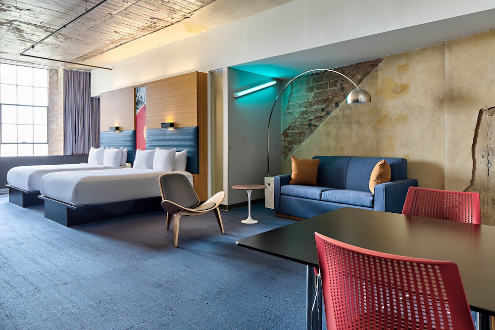 Aloft Dallas Downtown - photo 14