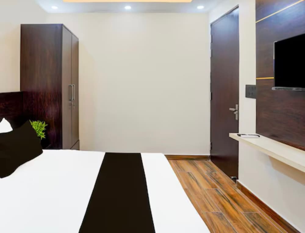 Yati Suites — Greater Noida — photo 3