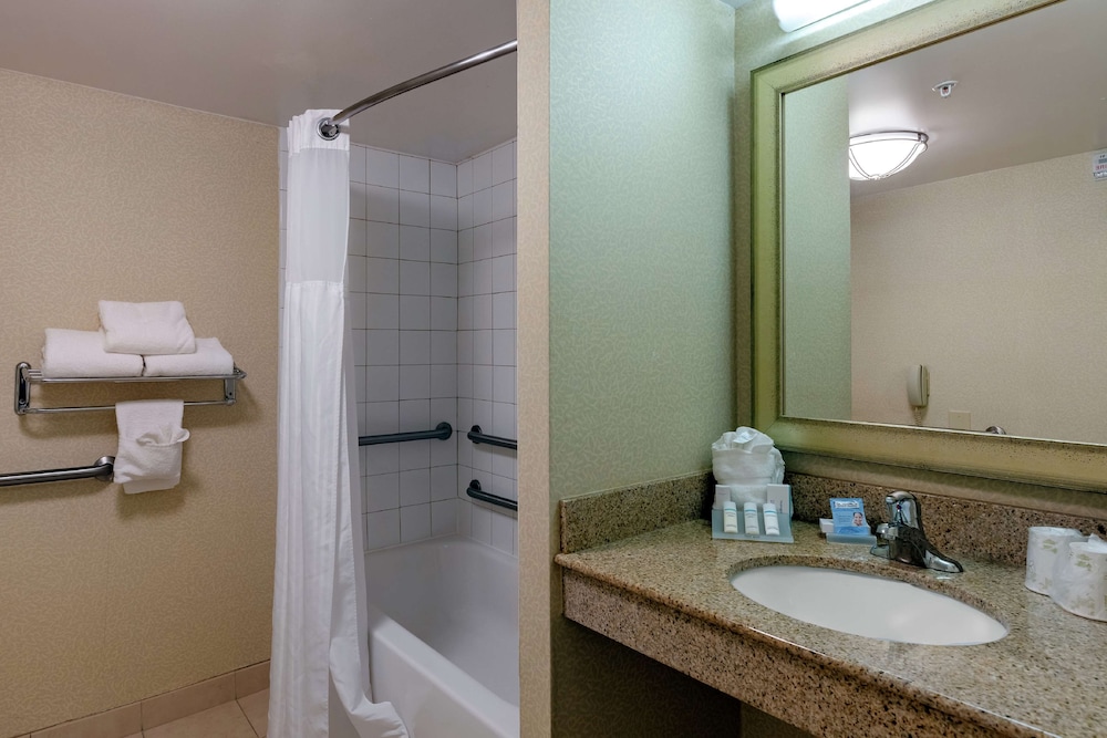 Hilton Garden Inn Mobile West I 65 Airport Blvd - photo 26