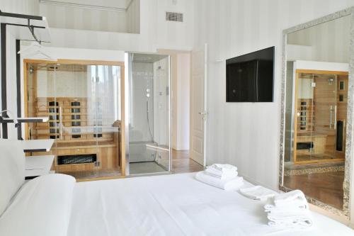 Porta Nuova Suites — 4-Star Luxury Hotel in Milan, Italy