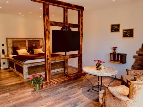 Gästehaus Annel — 4-Star Luxury Hotel in Landau In Der Pfalz, Germany