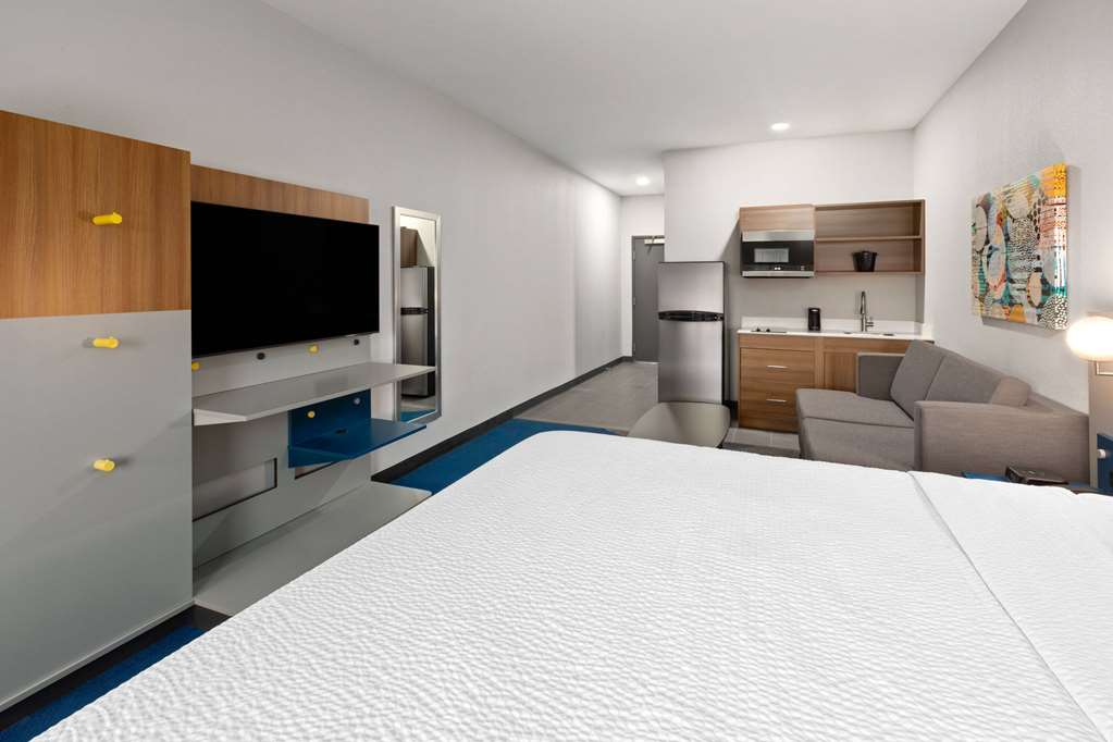 Microtel Inn & Suites by Wyndham Olive Branch - photo 26