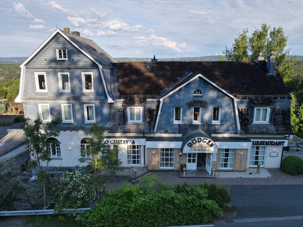 Hotel Haus Roedgen — hotel in Wilnsdorf